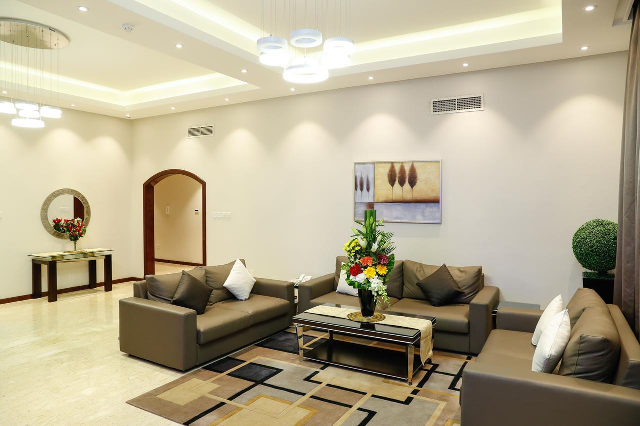 Ruru Tower Aparthotel Al-Manamah Bagian luar foto
