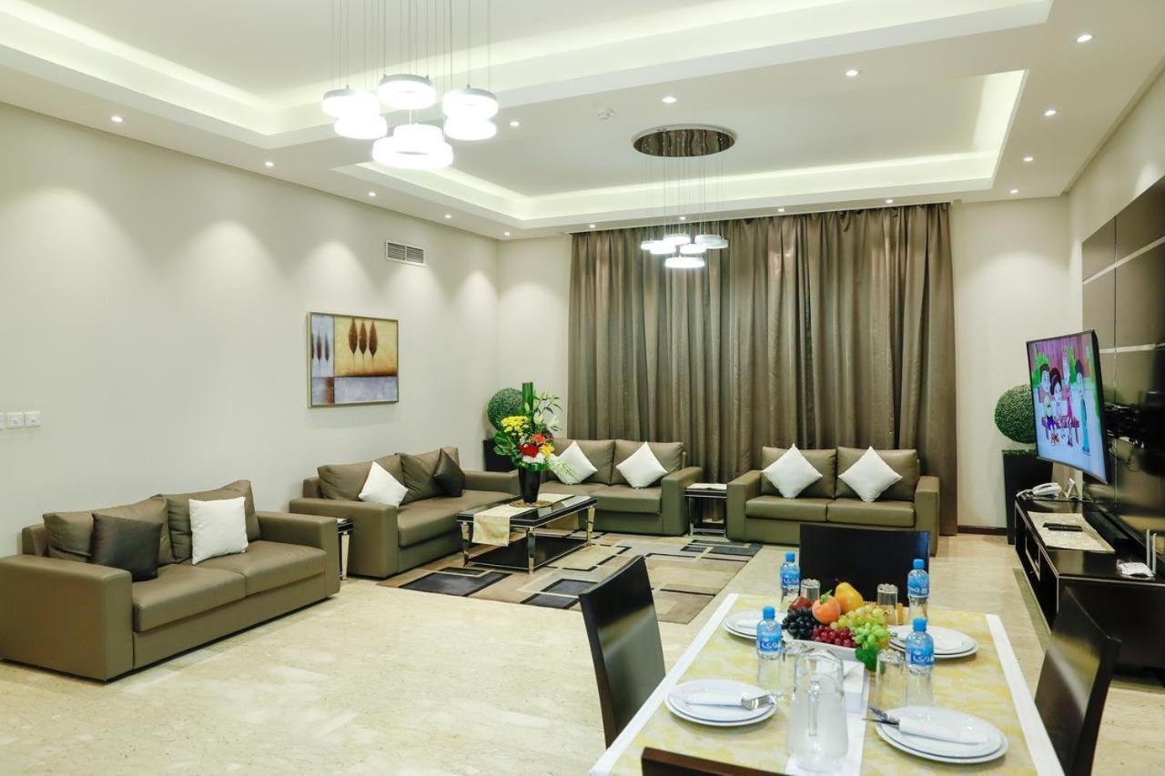 Ruru Tower Aparthotel Al-Manamah Bagian luar foto